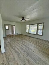 10803 Grantwood Ave in Cleveland, OH - Building Photo - Building Photo