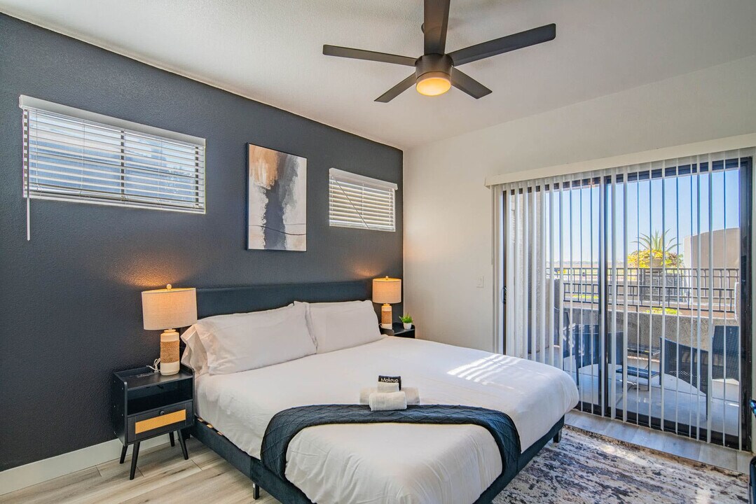 7455 N 95th Ave in Glendale, AZ - Foto de edificio