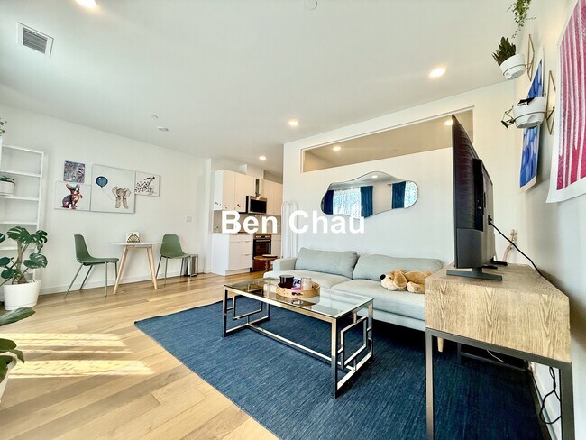 97 Elmwood, Unit 211 in Cambridge, MA - Building Photo - Building Photo