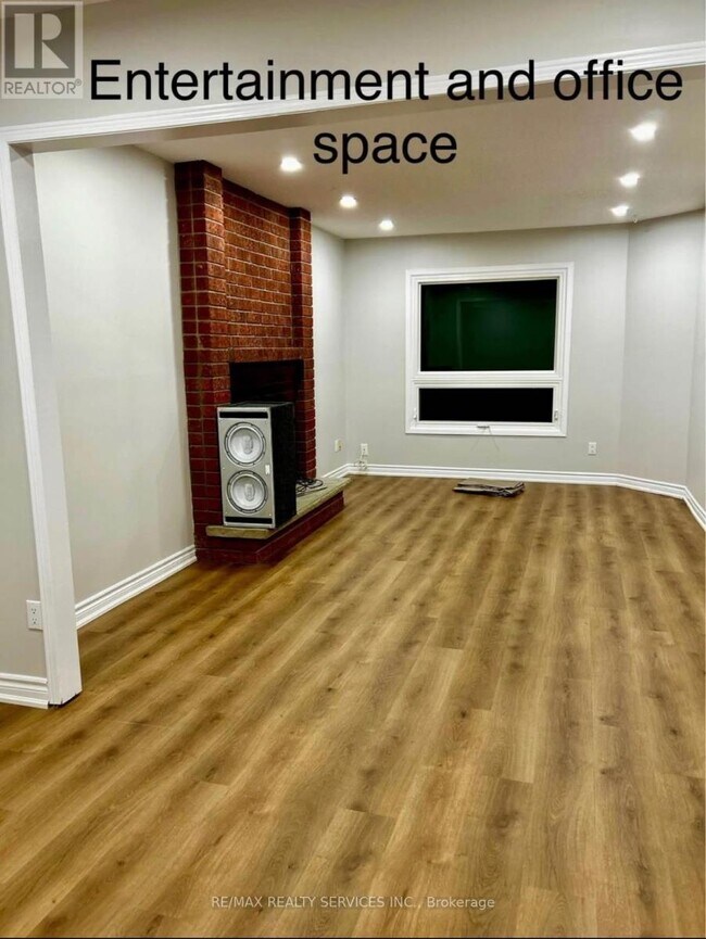 31 Inder Heights Dr in Brampton, ON - Building Photo - Building Photo