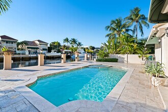 413 Coconut Isle Dr in Fort Lauderdale, FL - Building Photo - Building Photo