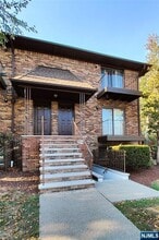 8 Sewall Ave in Clifton, NJ - Building Photo - Building Photo