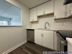 55 Hill Rd, Unit 408 in Belmont, MA - Building Photo - Building Photo