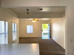 2214 Waldon St in Redding, CA - Building Photo - Building Photo