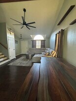 7749 Wind Run Cir in Indianapolis, IN - Building Photo