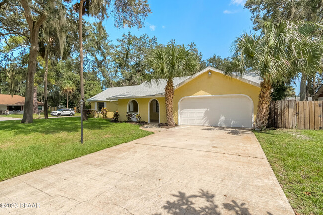 600 Devon St in Port Orange, FL - Building Photo - Building Photo