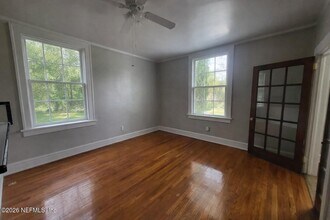 1310 Willow Branch Ave in Jacksonville, FL - Building Photo - Building Photo