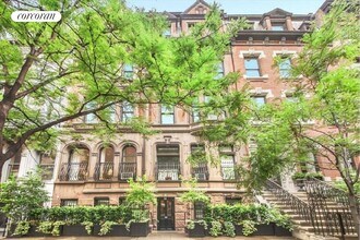 54 E 83rd St in New York, NY - Building Photo - Building Photo