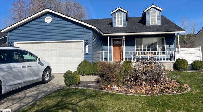 property at 1212 N Eagle Rd