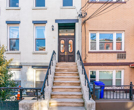 333 Garden St in Hoboken, NJ - Building Photo - Building Photo