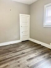 2114 W Burnett Ave in Louisville, KY - Building Photo - Building Photo