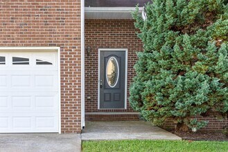 1816 Jackie Lorraine Drive in Clarksville, TN - Building Photo - Building Photo