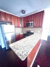 336 W 4th St in Jersey City, NJ - Building Photo - Building Photo