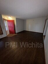 1832 S Griffith St in Wichita, KS - Building Photo - Building Photo