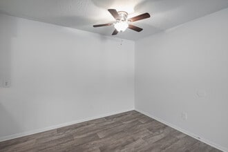Spring Hill Apartments in Goose Creek, SC - Building Photo - Interior Photo