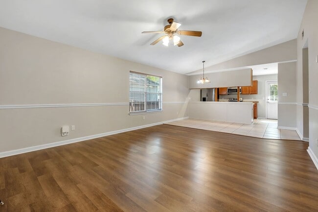 4535 Wimbleton Ct in Tallahassee, FL - Building Photo - Building Photo