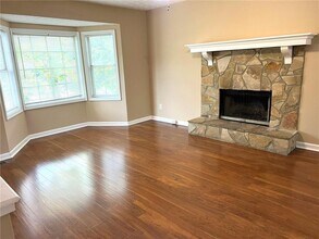 2868 Rocky Pointe Way in Snellville, GA - Building Photo - Building Photo