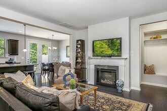 9449 Glenburn Ln in Charlotte, NC - Building Photo - Building Photo