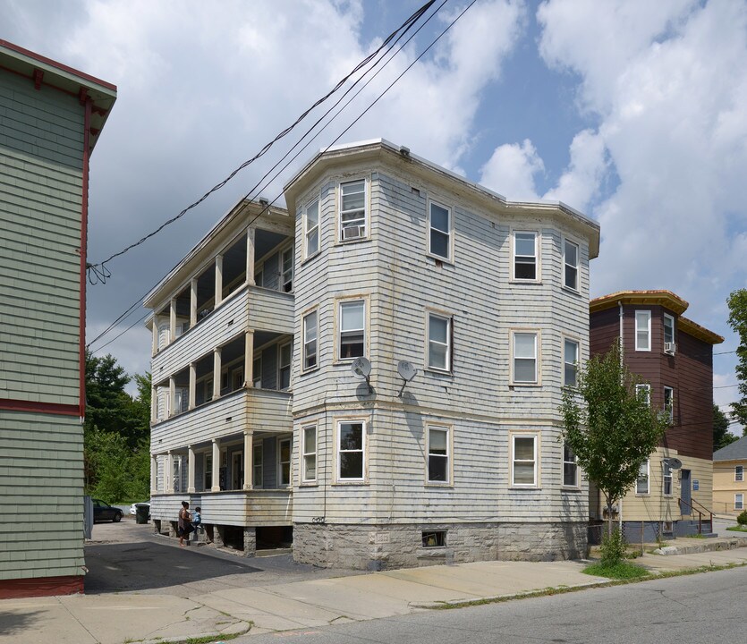 66 Ledge St in Providence, RI - Foto de edificio