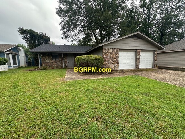 property at 6004 Leabrook Ln