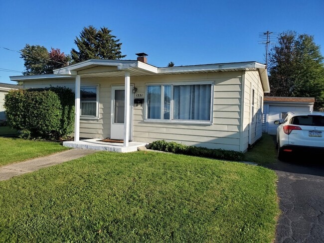 property at 1331 W 22nd St