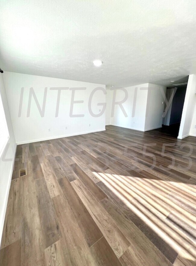 800 Hoffman Hills Blvd in Willard, MO - Building Photo - Building Photo