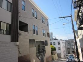 127-133 Wetmore St Apartments