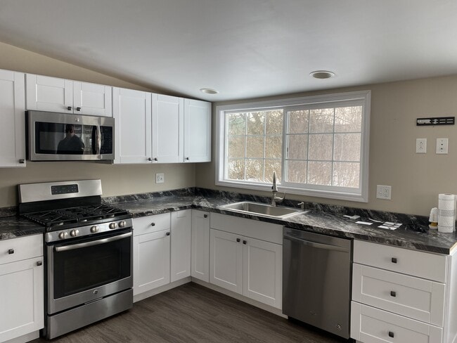 property at 160 E King Rd