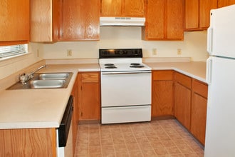 Porter Place Townhomes in Fayetteville, AR - Building Photo - Building Photo