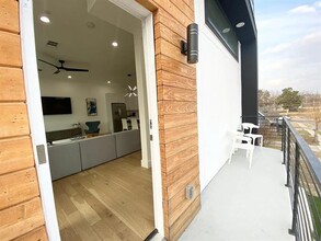 4223 Delano Pl in Dallas, TX - Building Photo - Building Photo