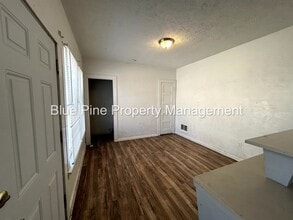 915 N Hayes Ave in Pocatello, ID - Building Photo - Building Photo