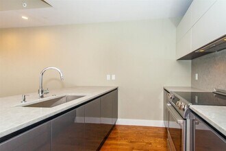 906 E 2nd St in Boston, MA - Building Photo - Building Photo