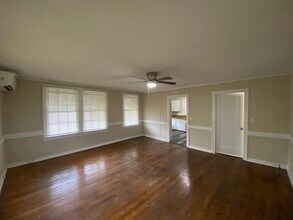 2317 Bertha St in Jacksonville, FL - Foto de edificio - Building Photo