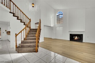 2812 Waterview Dr in Las Vegas, NV - Building Photo - Building Photo