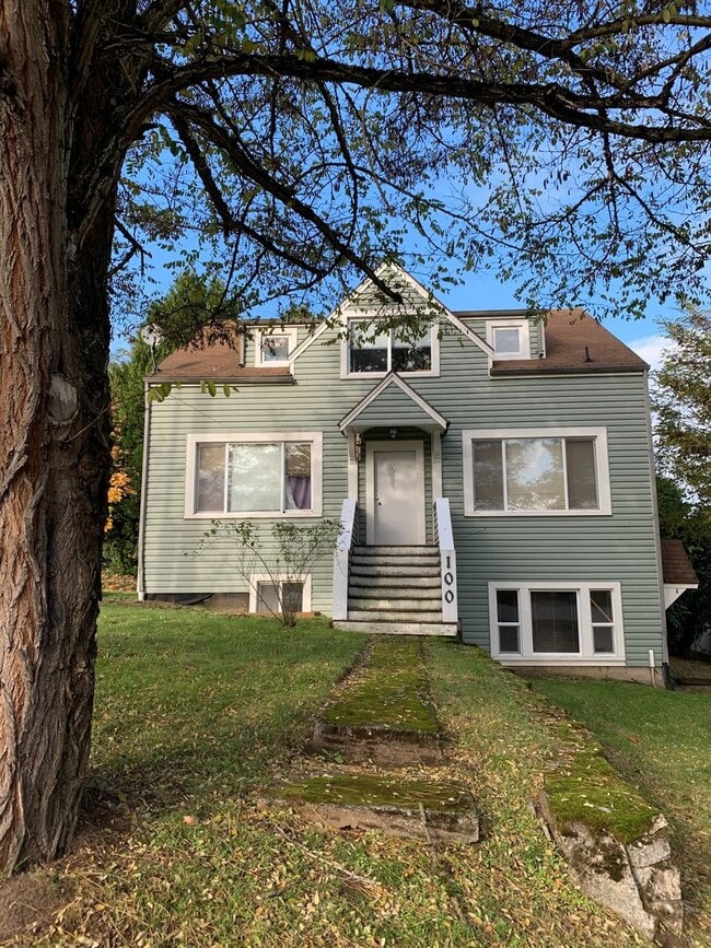 property at 100 NW 3rd Pl