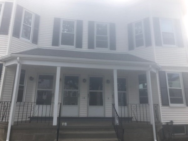 40 Grove St, Unit 1 in Belmont, MA - Foto de edificio