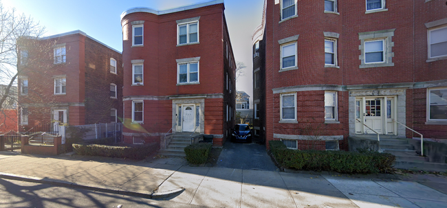 135 Washington St, Unit 4 in Boston, MA - Building Photo - Building Photo