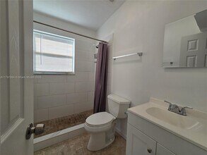 3464 Frow Ave in Miami, FL - Building Photo - Building Photo