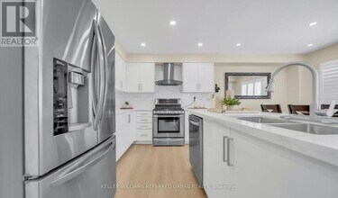 14 Andover Drive in Breslau, ON - Building Photo - Building Photo