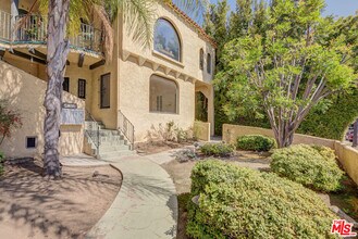 4427 Finley Ave in Los Angeles, CA - Building Photo - Building Photo