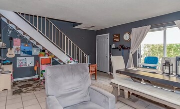 7311 Milton Ave in Whittier, CA - Building Photo - Interior Photo