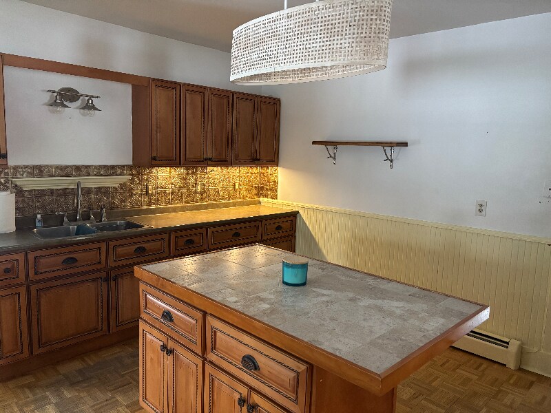 34 Pleasantdale Ave in Waterville, ME - Foto de edificio