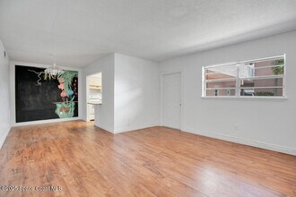 401 Monroe Ave in Cape Canaveral, FL - Building Photo - Building Photo
