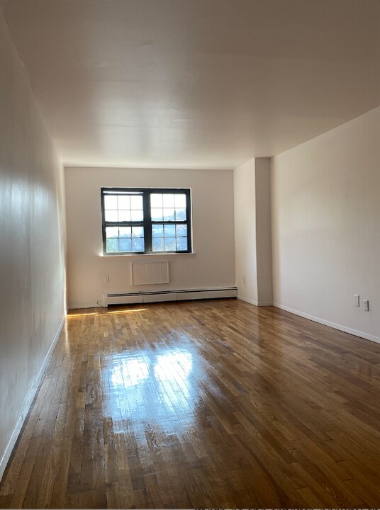84-24 98th St-Unit -1 in Queens, NY - Building Photo