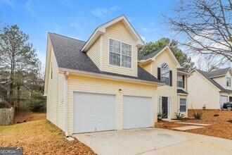 6573 Shaffers Way in Lithonia, GA - Building Photo - Building Photo