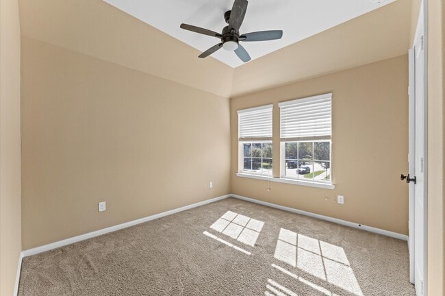 31183 Pecan Creek Dr