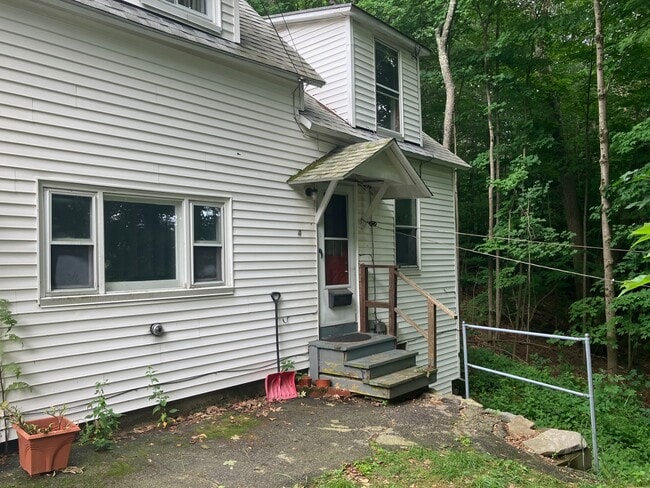 123 George St, Unit #4
