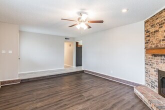 4008 Shackelford Dr in Mesquite, TX - Building Photo - Building Photo