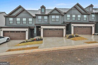550 Thatch Ter in Fayetteville, GA - Building Photo - Building Photo