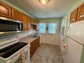 104 S Main St in Mansfield, MA - Building Photo - Building Photo